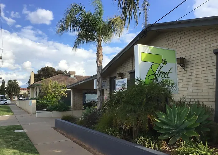 7Th Street Motel