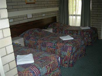 7th Street Motel 3*