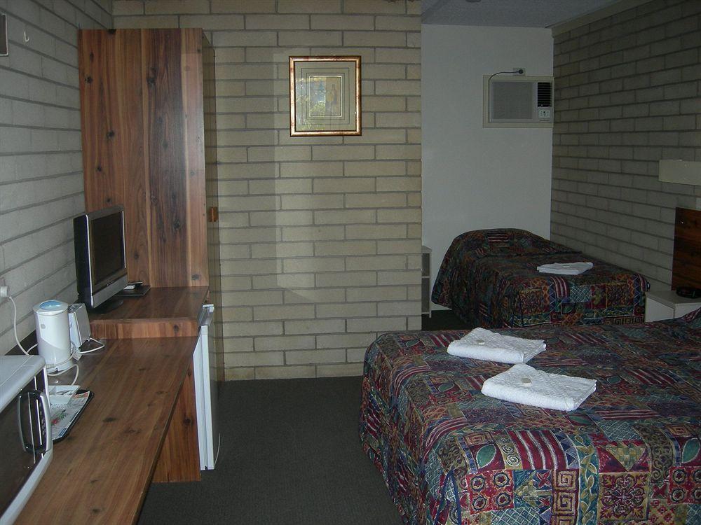 7th Street Motel 3*